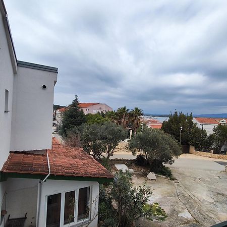 Apartmani Ivandic Murter Habitación foto